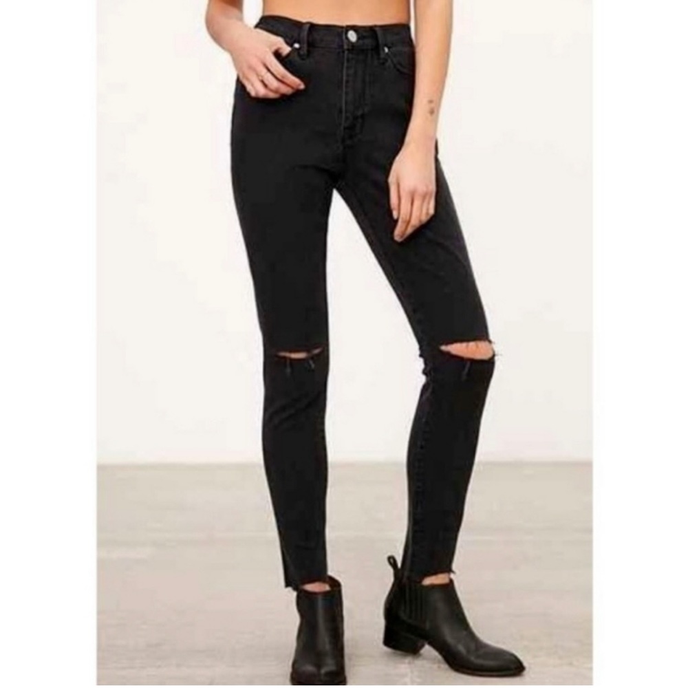 BDG Twiggy High Rise Skinny Jeans with Holes on Knees - Black